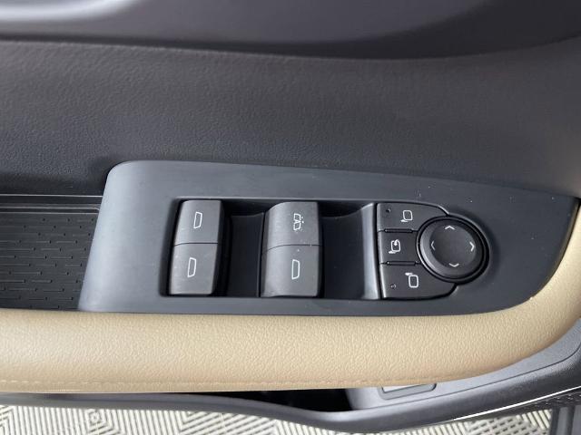 2025 Buick Enclave Vehicle Photo in GILBERT, AZ 85297-0402