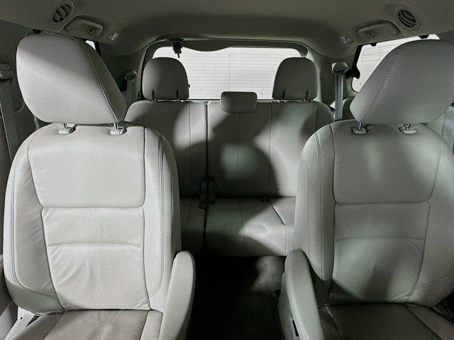 2019 Toyota Sienna Vehicle Photo in Flemington, NJ 08822
