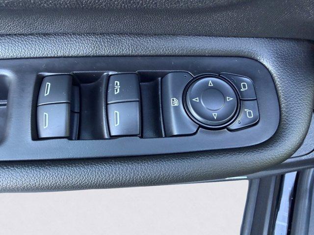 2024 GMC Terrain Vehicle Photo in LEOMINSTER, MA 01453-2952