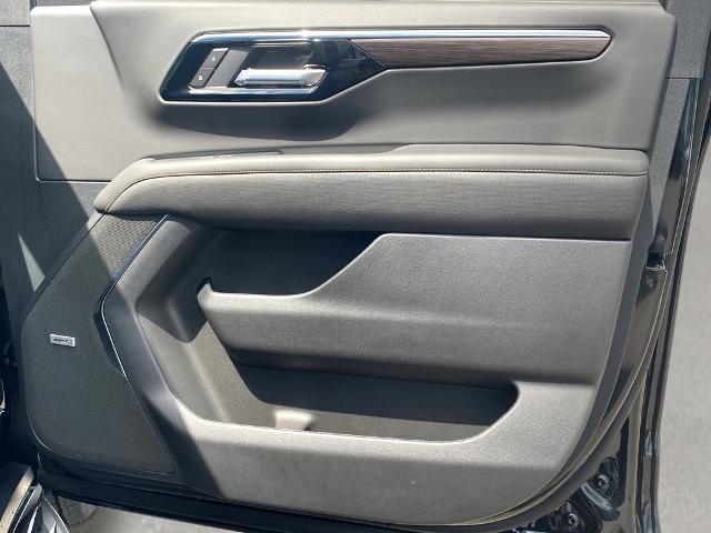 2025 Chevrolet Suburban Vehicle Photo in POOLER, GA 31322-3252