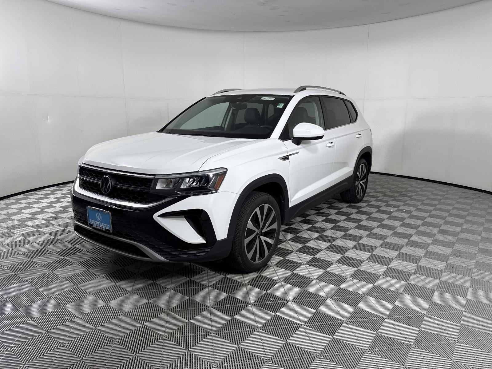 2024 Volkswagen Taos Vehicle Photo in Georgetown, TX 78626