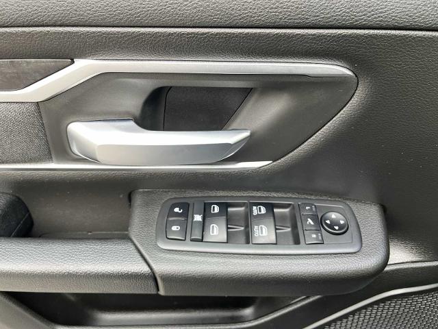 2019 Ram 1500 Vehicle Photo in PITTSBURGH, PA 15226-1209
