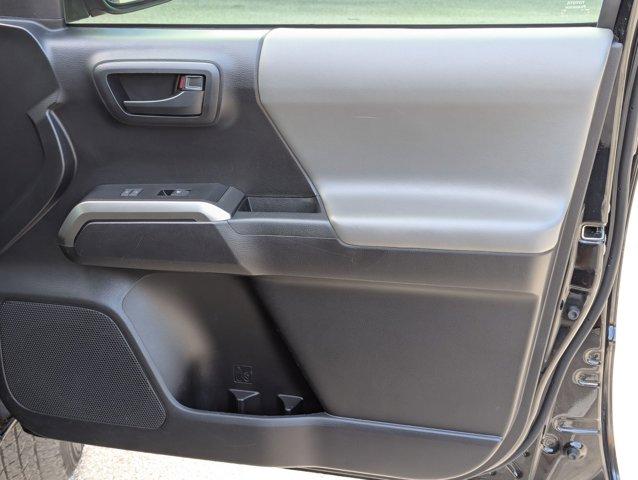 2020 Toyota Tacoma 2WD Vehicle Photo in San Antonio, TX 78230