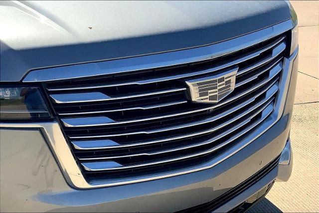 2023 Cadillac Escalade Vehicle Photo in TOPEKA, KS 66609-0000