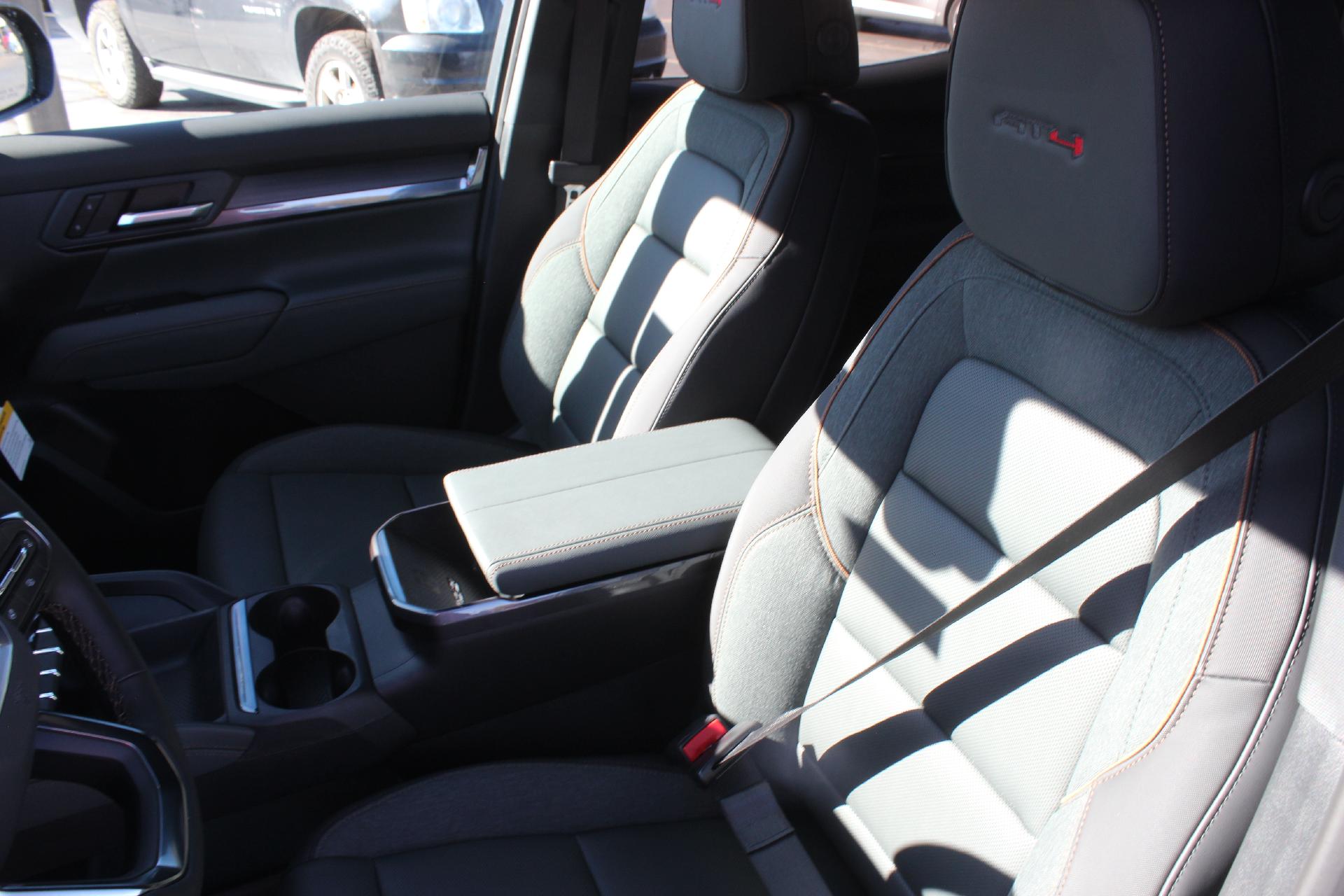 2026 GMC Terrain Vehicle Photo in AURORA, CO 80012-4011