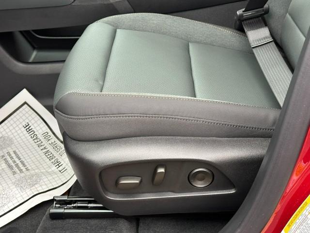 2026 GMC Terrain Vehicle Photo in COLUMBIA, MO 65203-3903