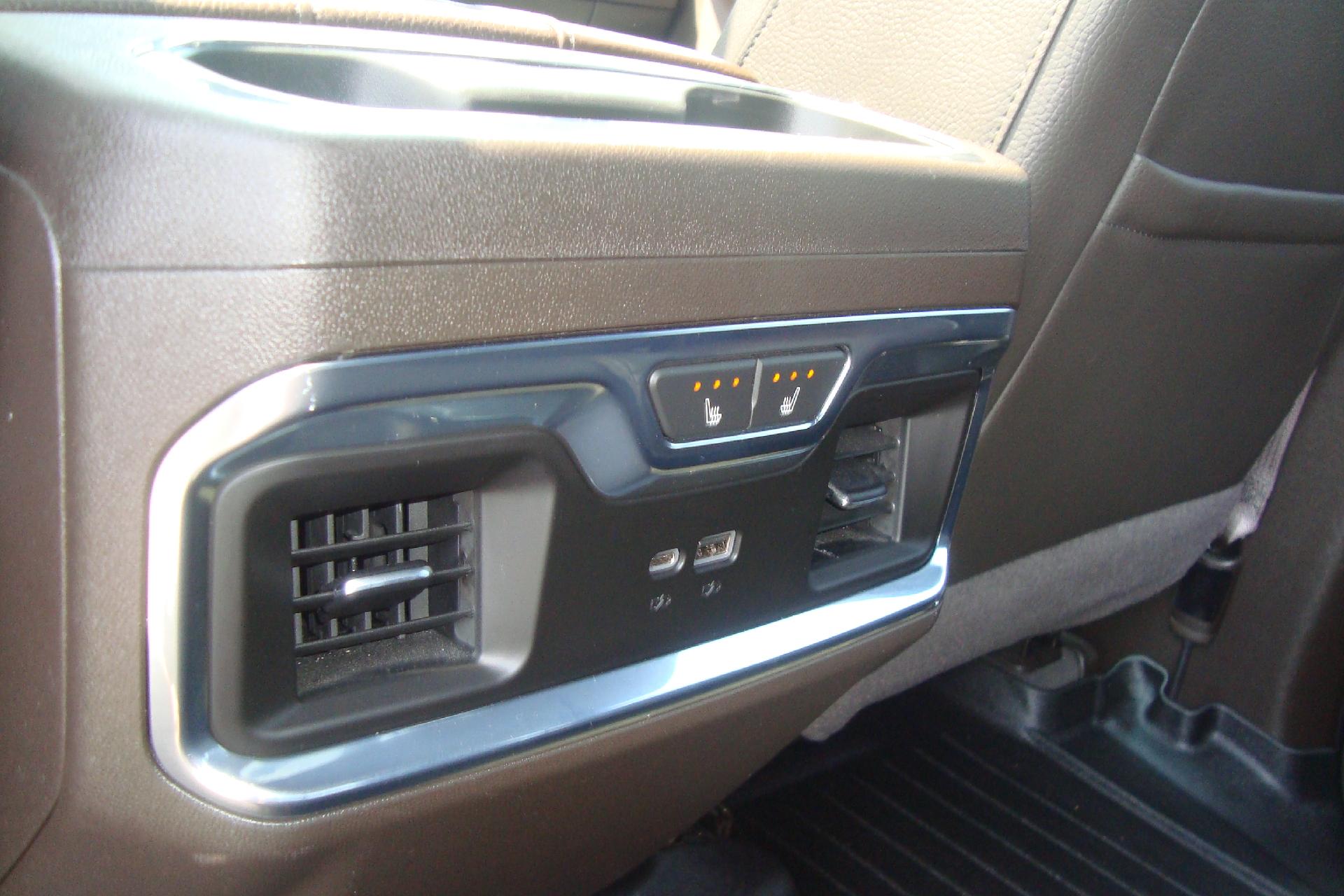 2024 GMC Sierra 1500 Vehicle Photo in PORTSMOUTH, NH 03801-4196