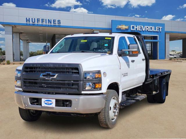 2024 Chevrolet Silverado Chassis Cab Vehicle Photo in LEWISVILLE, TX 75067