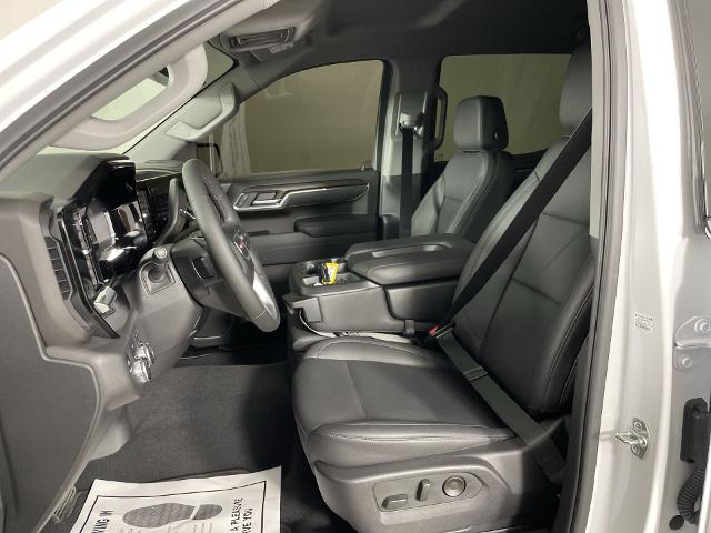 2025 GMC Sierra 1500 Vehicle Photo in GILBERT, AZ 85297-0402