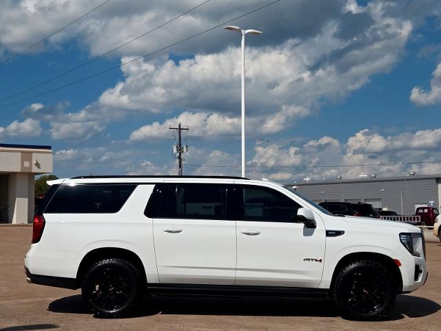 2022 GMC Yukon XL Vehicle Photo in Weatherford, TX 76087