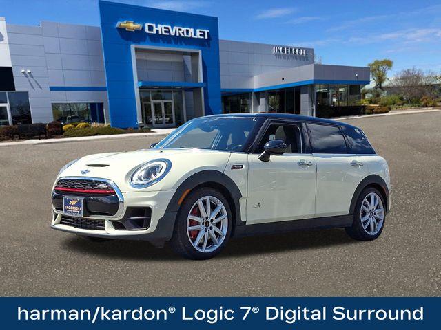 2018 MINI Clubman Vehicle Photo in DANBURY, CT 06810-5034