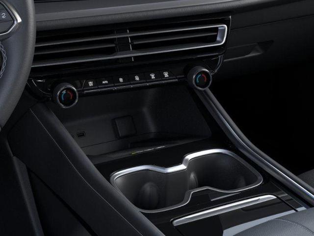 2025 Chevrolet Traverse Vehicle Photo in TOPEKA, KS 66609-0000