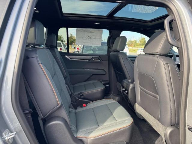 2026 GMC Acadia Vehicle Photo in COLUMBIA, MO 65203-3903