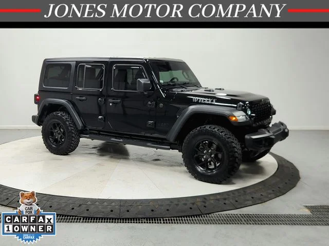 2026 Jeep Wrangler Vehicle Photo in Savannah, TN 38372