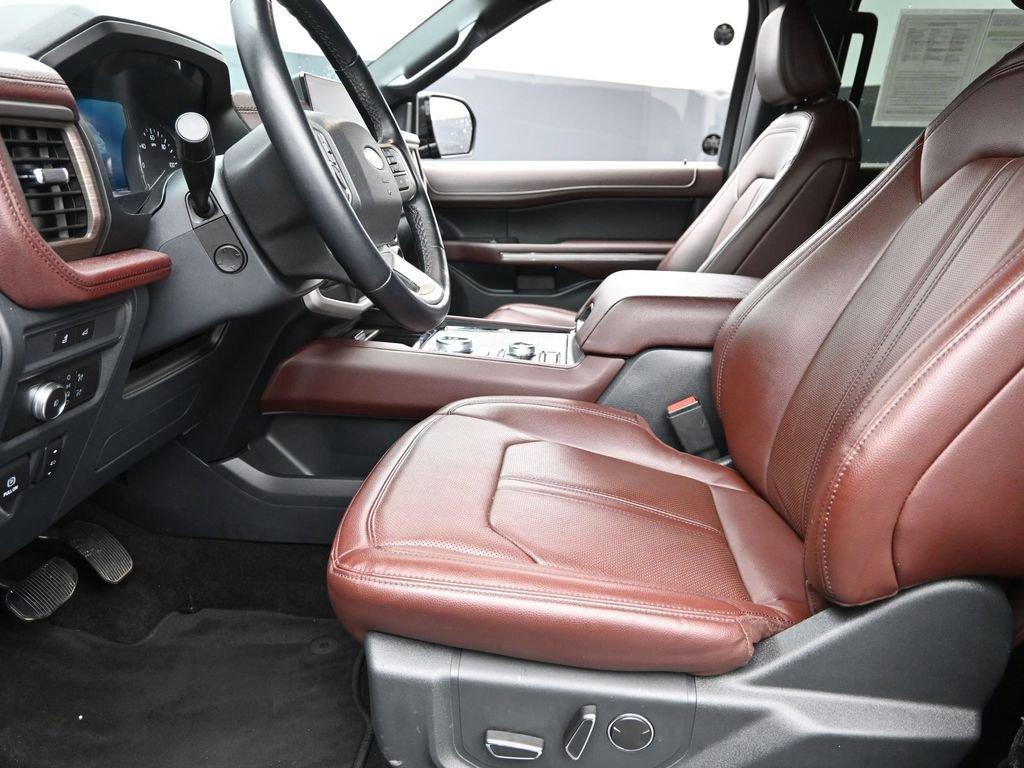 2022 Ford Expedition Max Vehicle Photo in Cedar Rapids, IA 52402