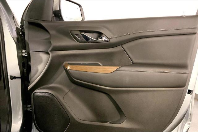 2023 GMC Acadia Vehicle Photo in KANSAS CITY, MO 64114-4502