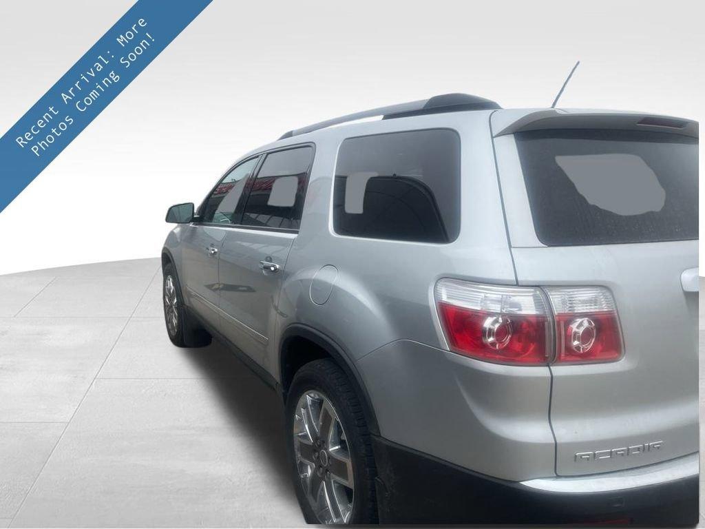 2012 GMC Acadia Vehicle Photo in Cedar Rapids, IA 52402