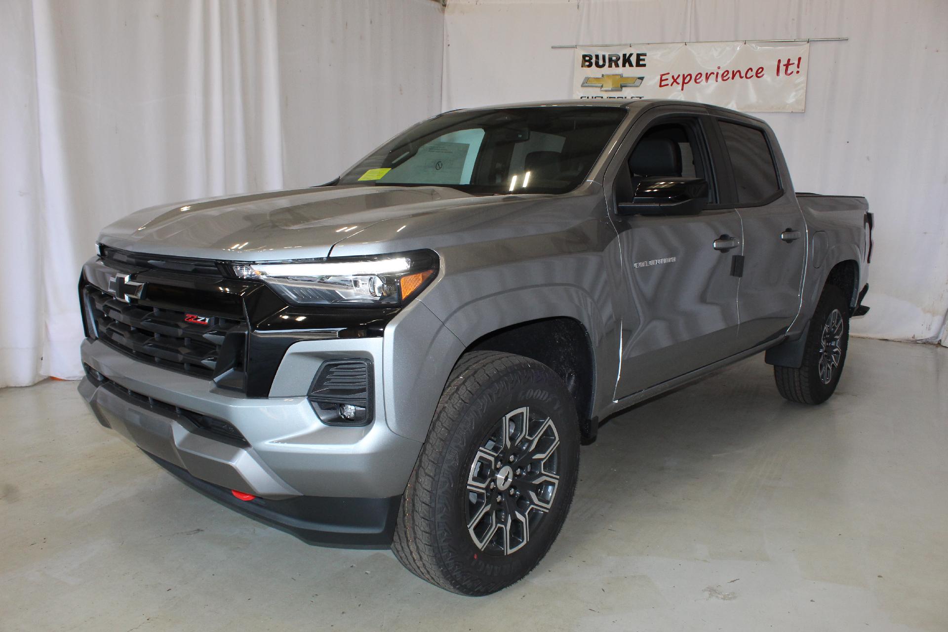 2026 Chevrolet Colorado Vehicle Photo in NORTHAMPTON, MA 01060-1120