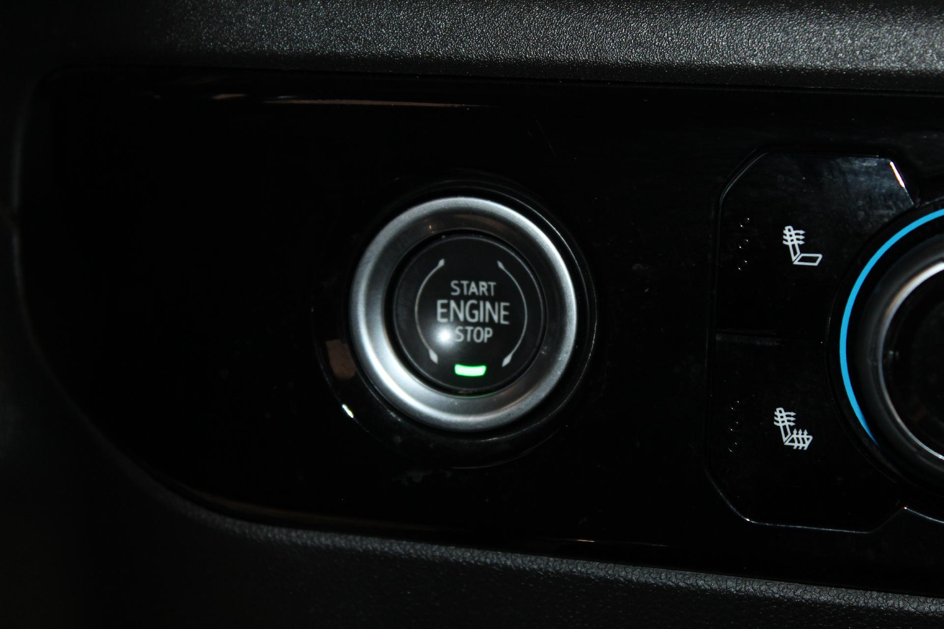 2022 Chevrolet Silverado 1500 Vehicle Photo in NORTHAMPTON, MA 01060-1120