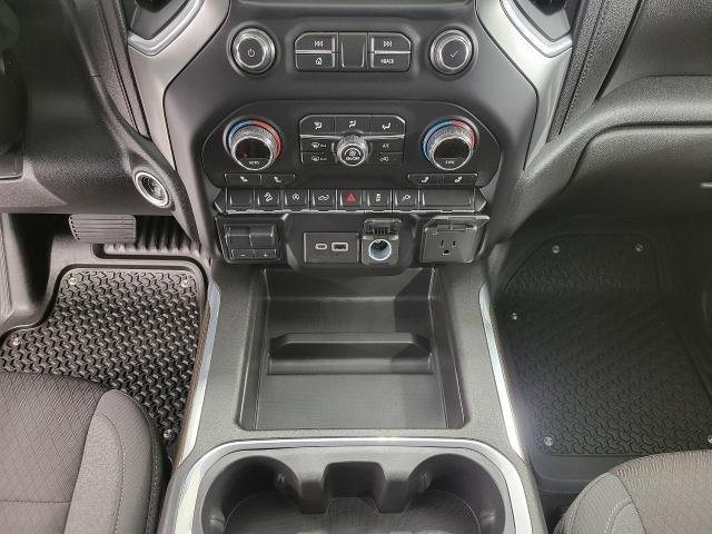 2021 Chevrolet Silverado 1500 Vehicle Photo in NEENAH, WI 54956-2243