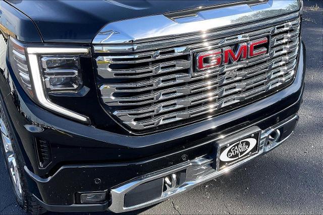 2022 GMC Sierra 1500 Vehicle Photo in INDEPENDENCE, MO 64055-1314