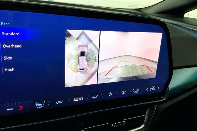 2025 Chevrolet Equinox EV Vehicle Photo in KANSAS CITY, MO 64114-4502