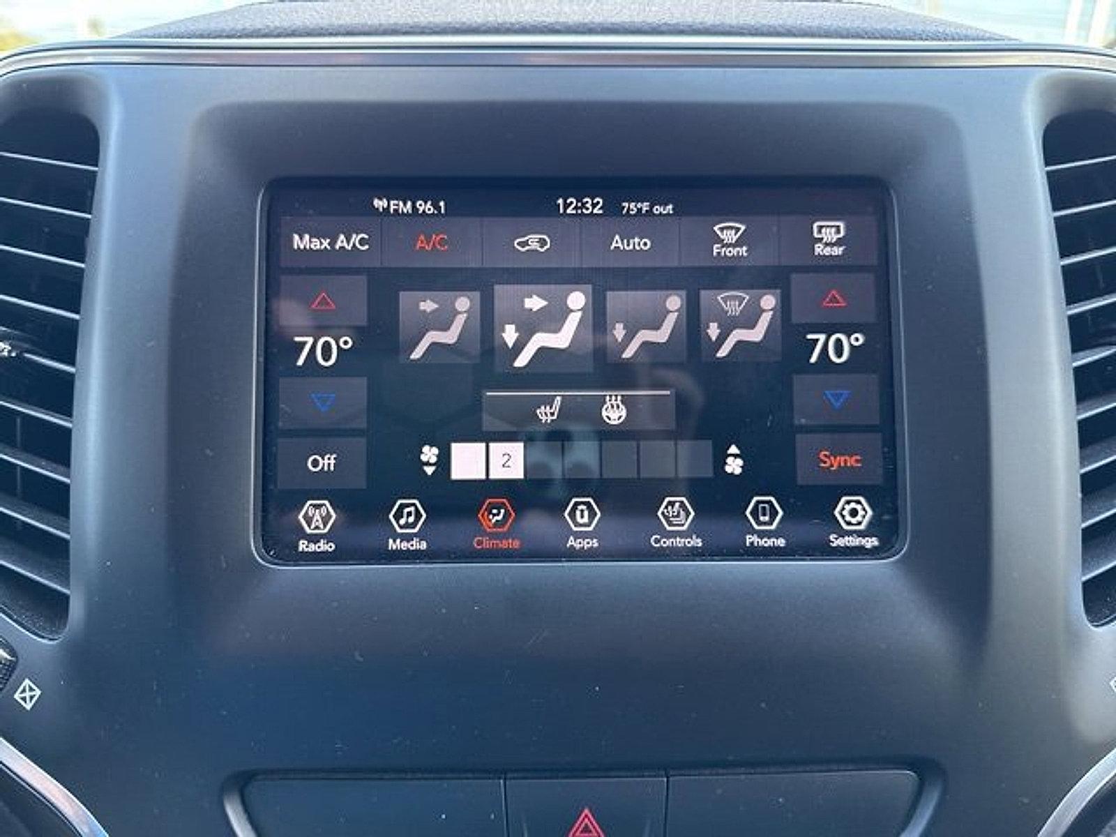 2019 Jeep Cherokee Vehicle Photo in Harrisburg, PA 17111