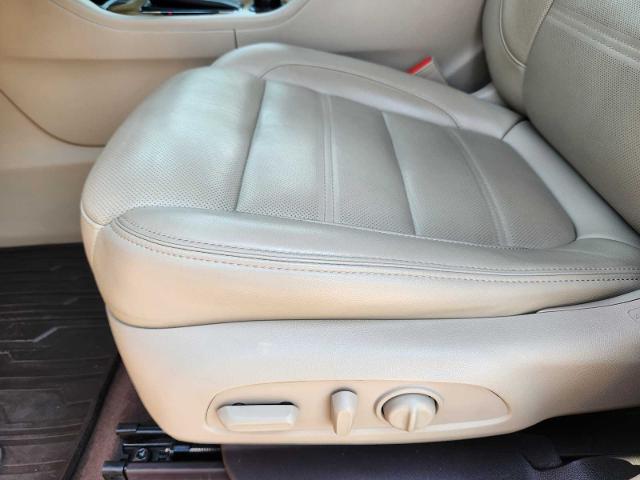 2019 GMC Acadia Vehicle Photo in DENTON, TX 76210-9321