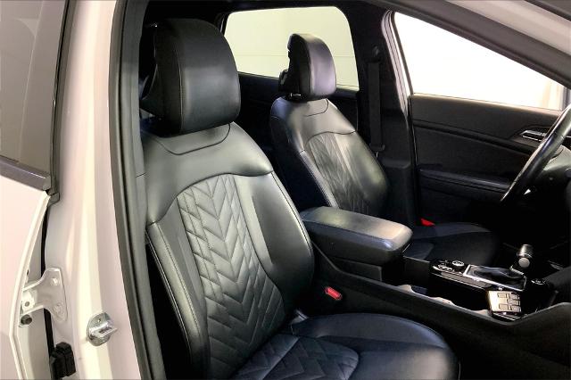2023 Kia Sportage Vehicle Photo in Lees Summit, MO 64086