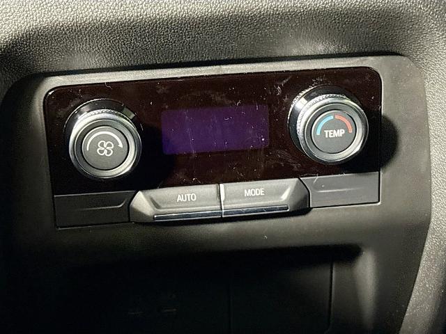 2026 Buick Enclave Vehicle Photo in PUYALLUP, WA 98371-4149