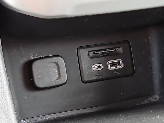 2023 GMC Acadia Vehicle Photo in TREVOSE, PA 19053-4984