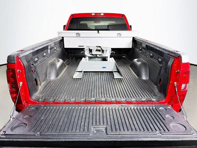 2013 Chevrolet Silverado 3500 HD Vehicle Photo in PUYALLUP, WA 98371-4149