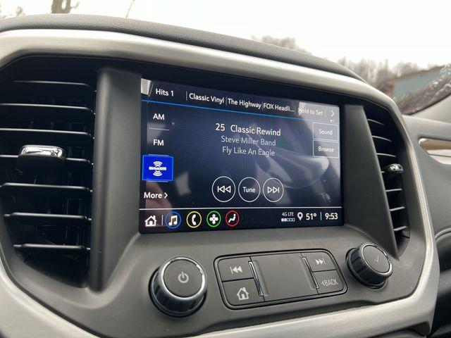 2023 GMC Acadia Vehicle Photo in Pleasant Hills, PA 15236