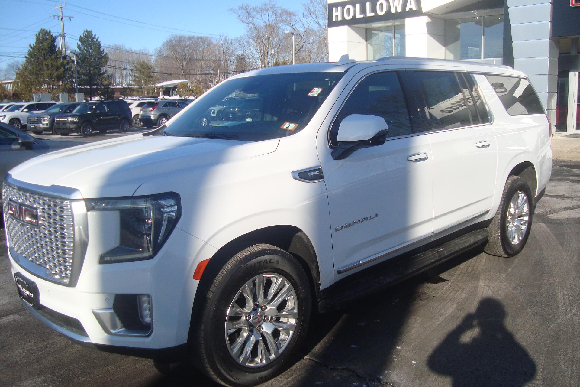 2024 GMC Yukon XL Vehicle Photo in PORTSMOUTH, NH 03801-4196