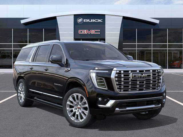 2027 GMC Yukon XL photo 7 of 32