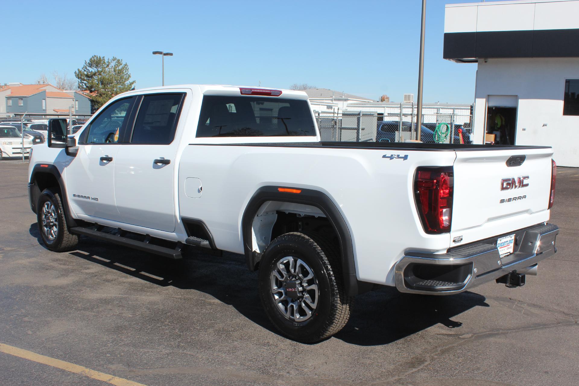 2025 GMC Sierra 3500 HD Vehicle Photo in AURORA, CO 80012-4011