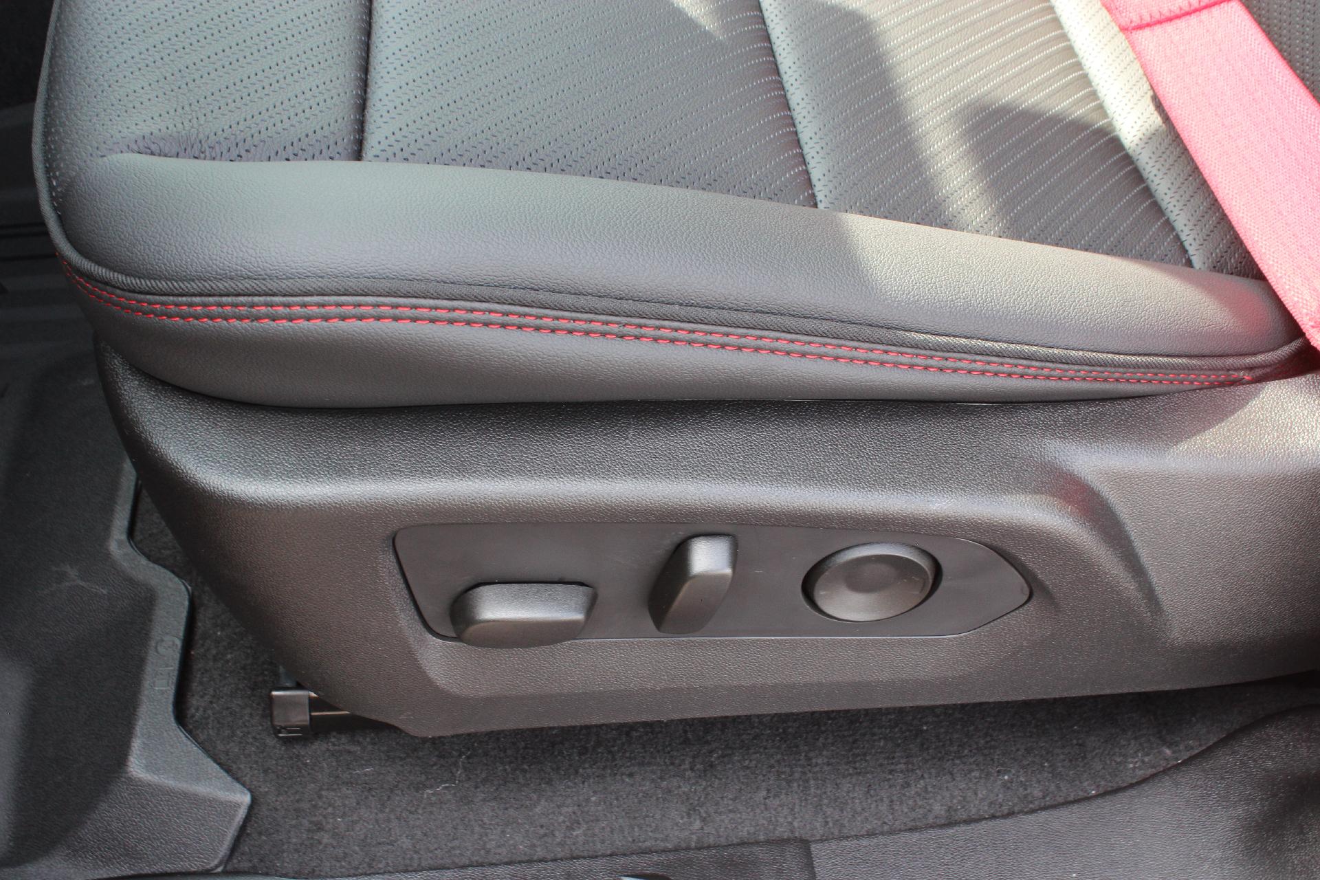 2026 GMC Canyon Vehicle Photo in AURORA, CO 80012-4011