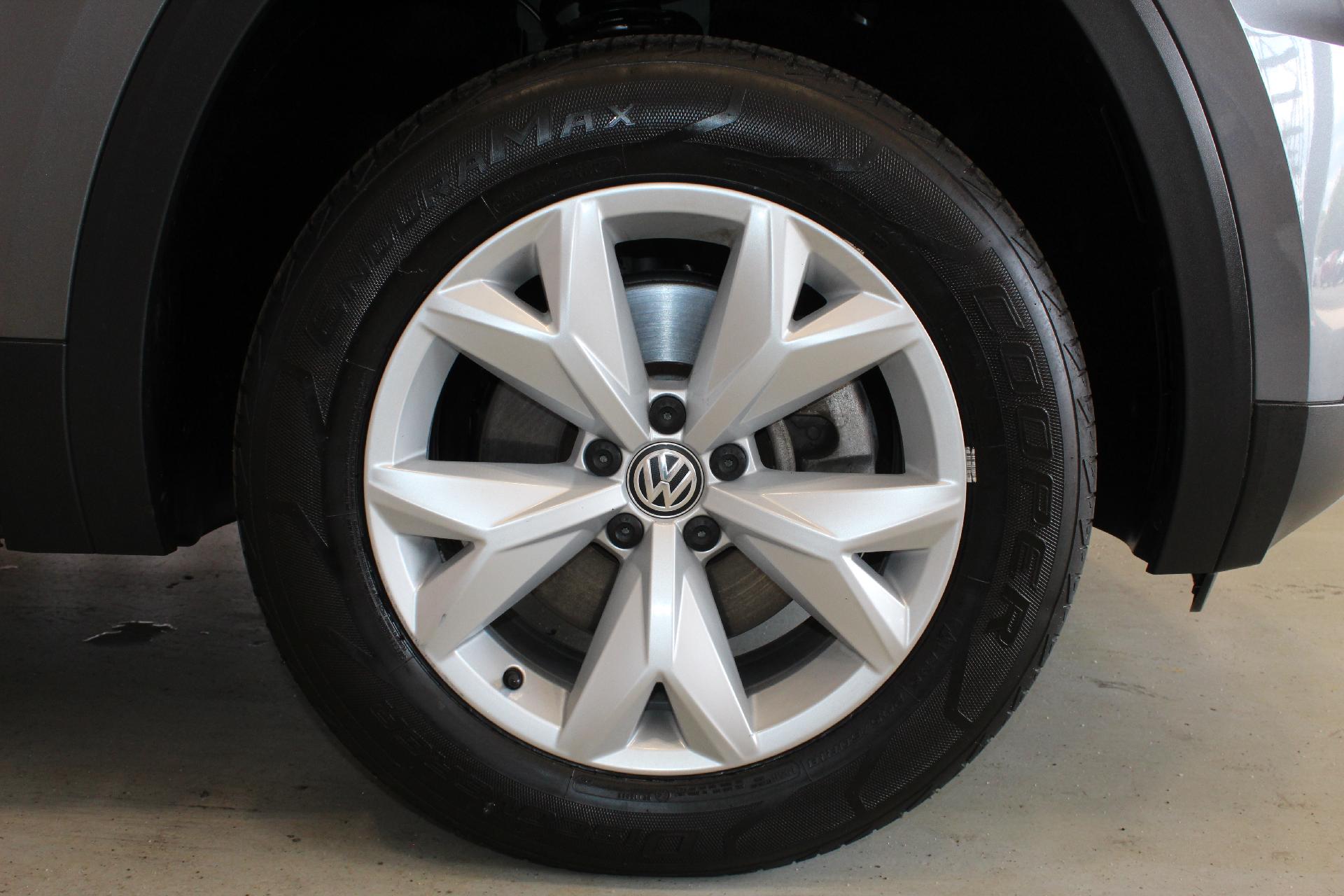 2018 Volkswagen Atlas Vehicle Photo in NORTHAMPTON, MA 01060-1120