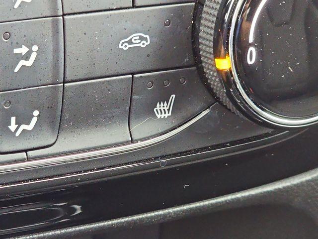 2022 Buick Encore GX Vehicle Photo in Pleasant Hills, PA 15236