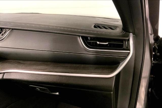 2024 Jeep Grand Cherokee L Vehicle Photo in Kansas City, MO 64114