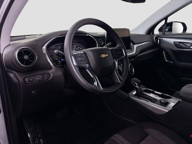 2025 Chevrolet Blazer Vehicle Photo in PUYALLUP, WA 98371-4149