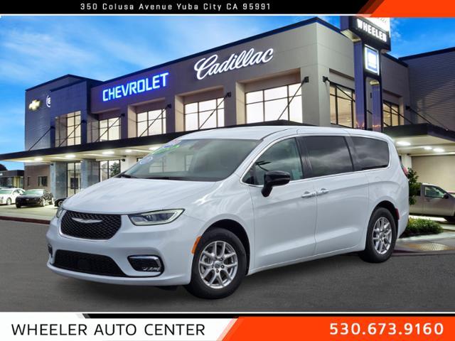 2024 Chrysler Pacifica Vehicle Photo in YUBA CITY, CA 95991-4201