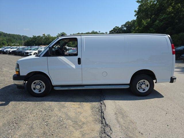 2023 Chevrolet Express Cargo Van Vehicle Photo in Pleasant Hills, PA 15236