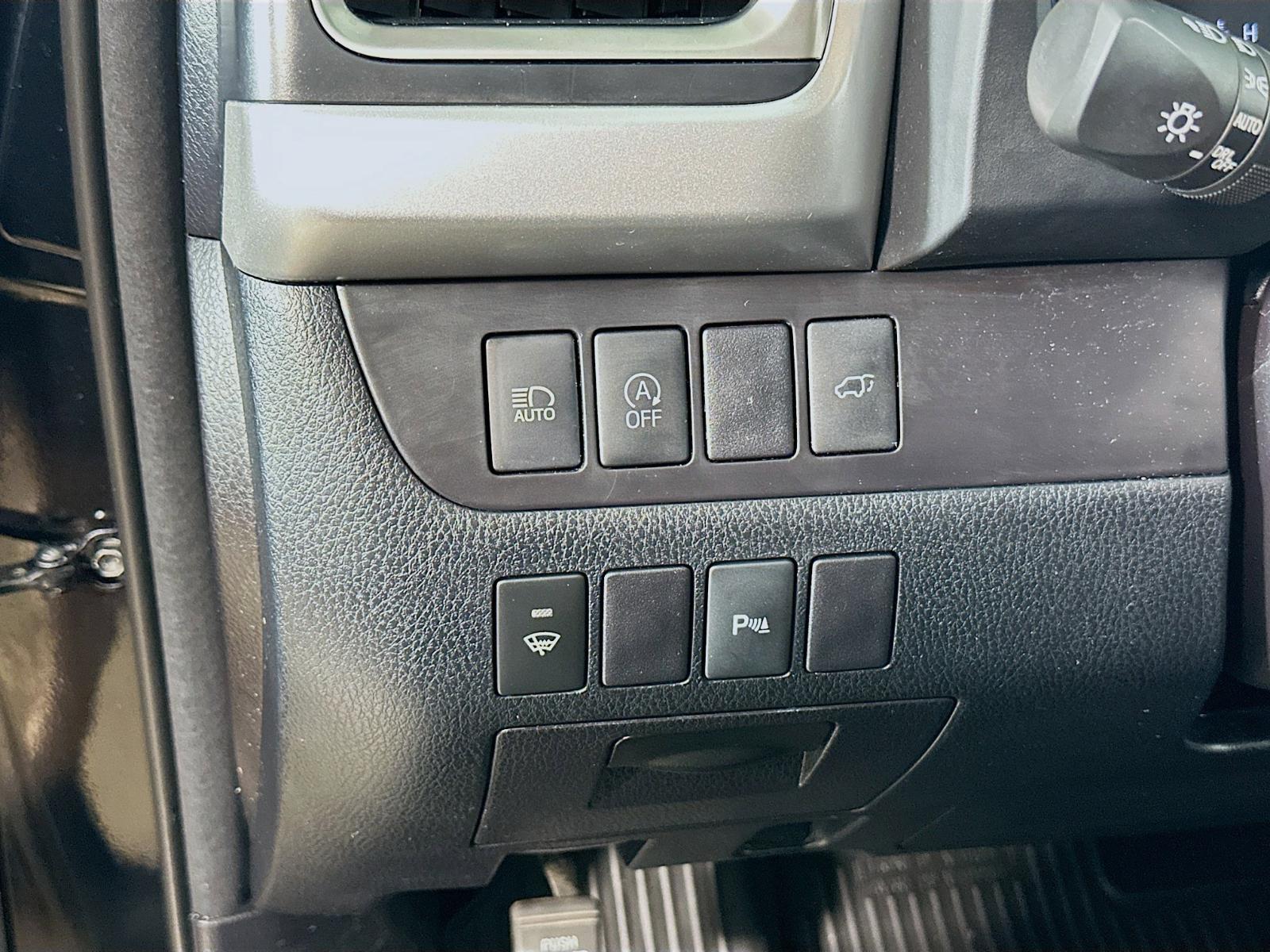 2018 Toyota Highlander Vehicle Photo in Langhorne, PA 19047