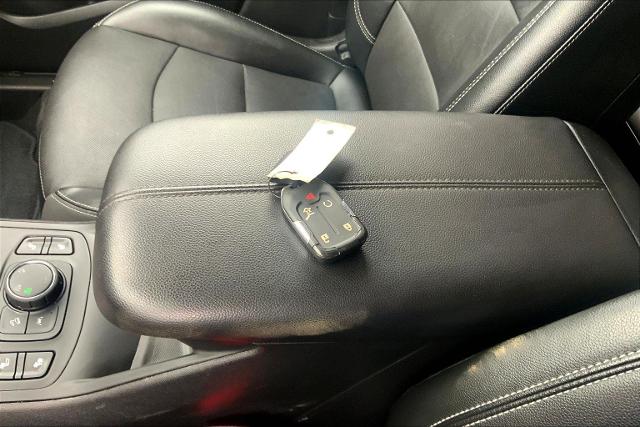 2023 GMC Terrain Vehicle Photo in TOPEKA, KS 66609-0000