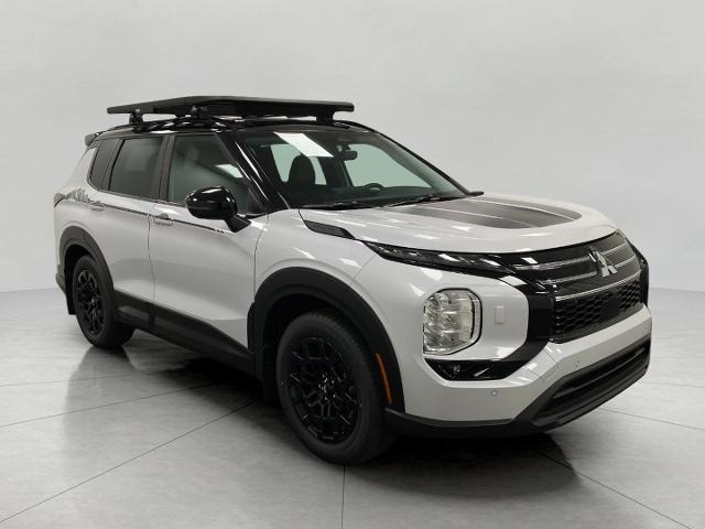 2025 Mitsubishi Outlander Vehicle Photo in Neenah, WI 54956