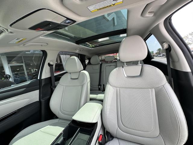 2025 Hyundai TUCSON Hybrid Vehicle Photo in Tucson, AZ 85712