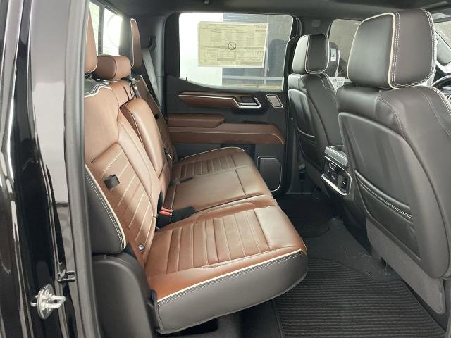 2025 GMC Sierra 1500 Vehicle Photo in GILBERT, AZ 85297-0402