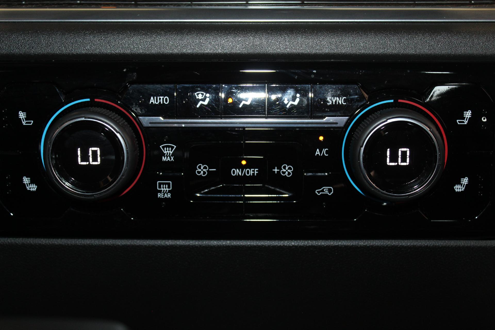 2023 Chevrolet Silverado 1500 Vehicle Photo in NORTHAMPTON, MA 01060-1120