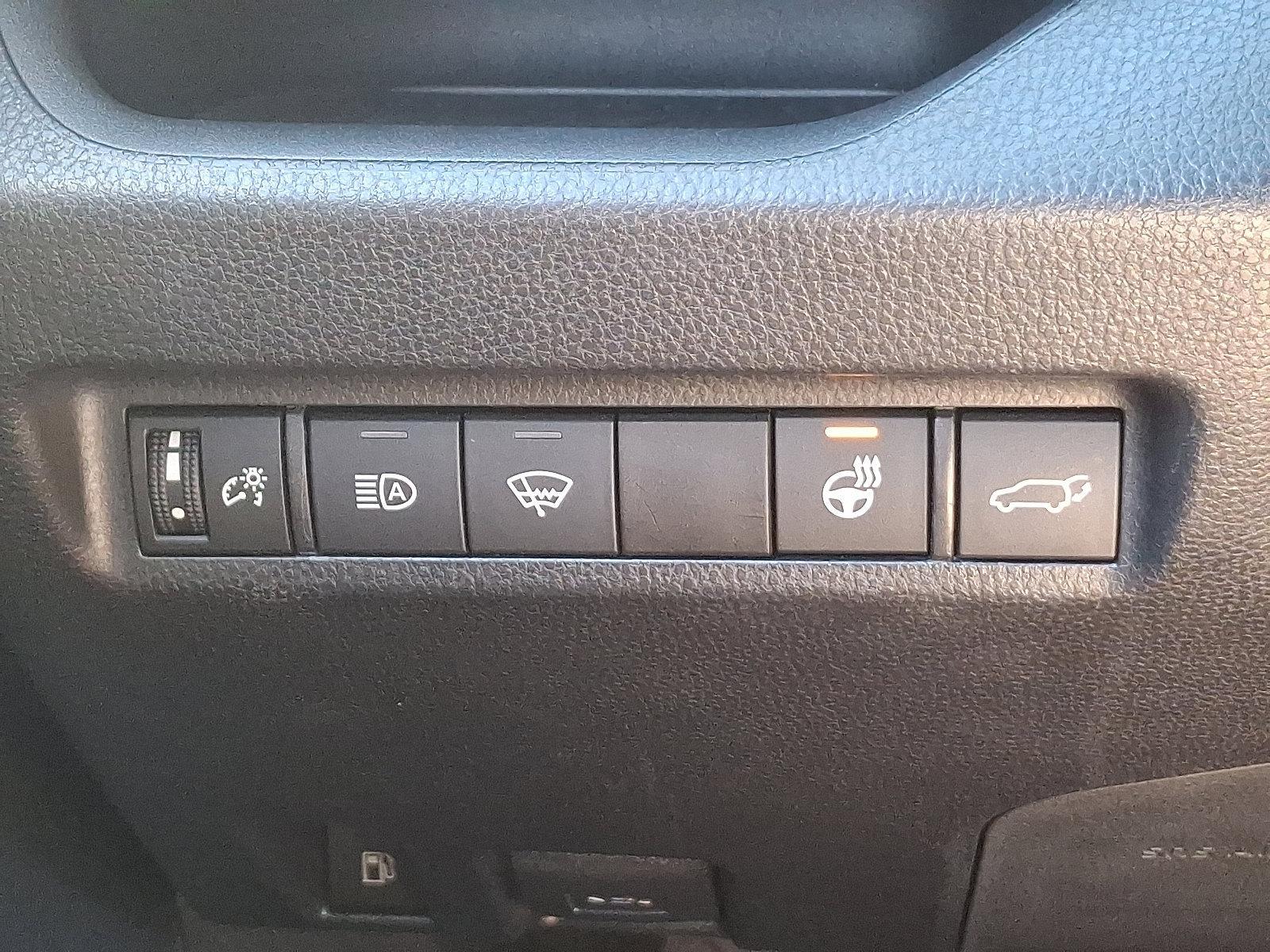 2022 Toyota RAV4 Vehicle Photo in Trevose, PA 19053